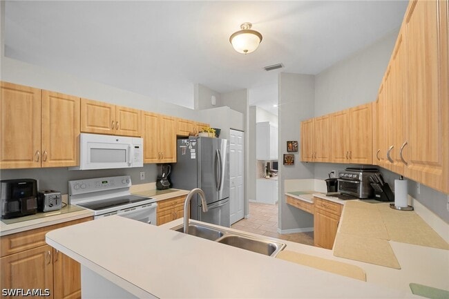 property at 3381 Mystic River Dr