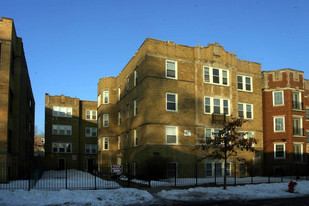 7518-7524 N Damen Ave Apartments