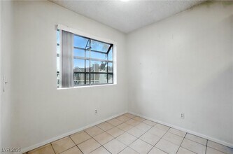 4651 Amberleigh Ln in Las Vegas, NV - Building Photo - Building Photo