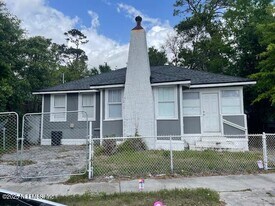 319 W 49th St in Jacksonville, FL - Building Photo