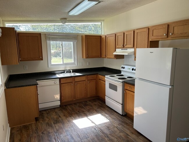 427 S Edgemont Cir NW in Huntsville, AL - Building Photo - Building Photo