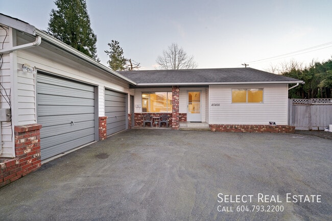 45400 Jackson St in Chilliwack, BC - Building Photo - Building Photo