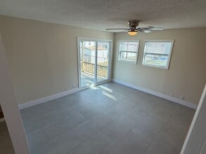 916 N 10th St in Mattoon, IL - Building Photo - Building Photo