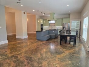 602 Garwood St in Smithville, TX - Building Photo - Building Photo