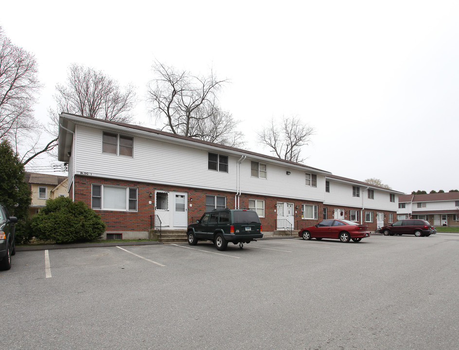 Mary Brown Apartments in Jewett City, CT - Building Photo