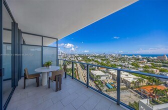 500 Alton Rd in Miami Beach, FL - Building Photo - Building Photo