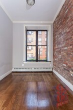 219 E 28th St in New York, NY - Building Photo - Building Photo