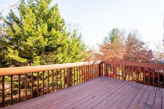 1009 Dartmouth Glen Way in Baltimore, MD - Building Photo - Building Photo