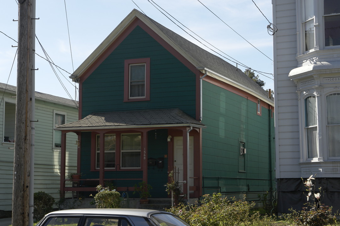 1568 Pacific Ave in Alameda, CA - Foto de edificio