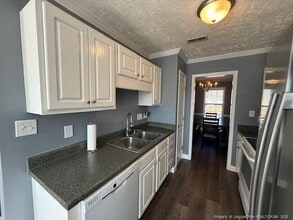 433 Lewis Clark Dr in Hope Mills, NC - Building Photo - Building Photo