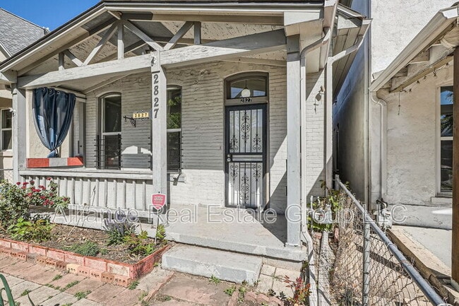 property at 2827 California St