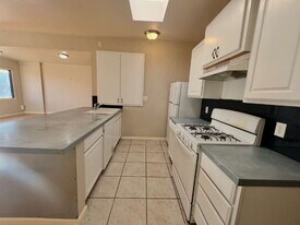 2301 49th St in Lubbock, TX - Building Photo