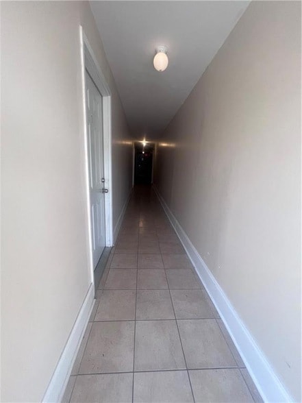 535 Lafayette St in Gretna, LA - Foto de edificio - Building Photo