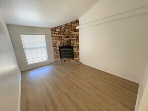 620 Oak St in Santa Paula, CA - Building Photo - Building Photo
