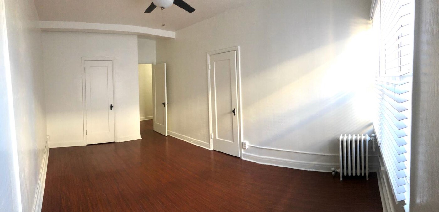 318 S Kingsley Dr in Los Angeles, CA - Building Photo