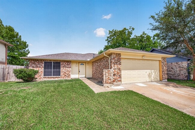 property at 7407 Cortes Dr