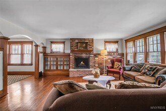 284 Windermere Blvd in Eggertsville, NY - Building Photo - Building Photo