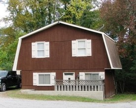 1010-1012 Montreat Rd in Black Mountain, NC - Building Photo - Building Photo