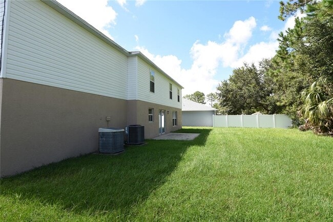 27 Riverdale Ln in Palm Coast, FL - Building Photo - Building Photo