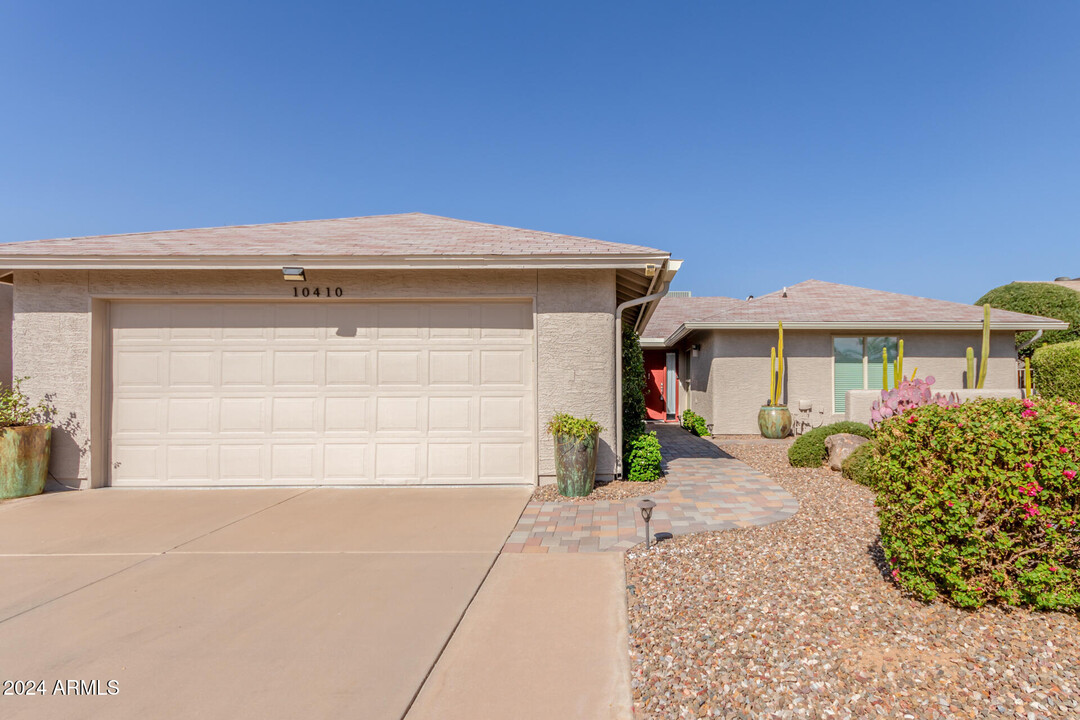 10410 E San Tan Blvd in Sun Lakes, AZ - Building Photo