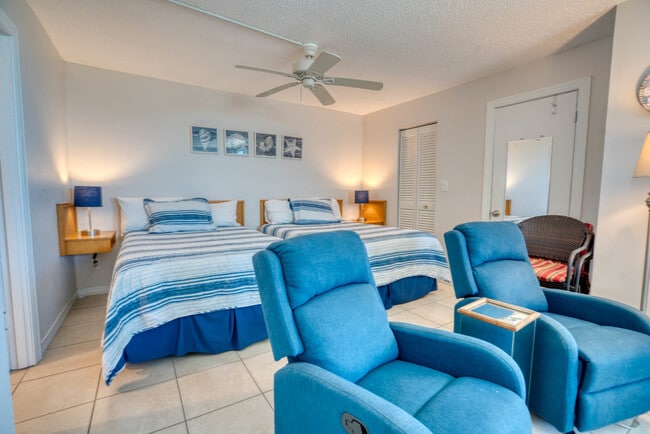 5600 Bonita Beach Rd SW in Bonita Springs, FL - Building Photo - Building Photo