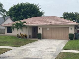 property at 6162 Amberwoods Dr