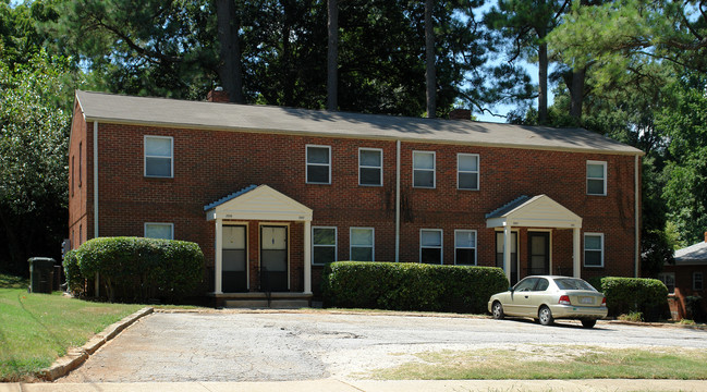 2907-2911 Wade Ave in Raleigh, NC - Building Photo - Building Photo