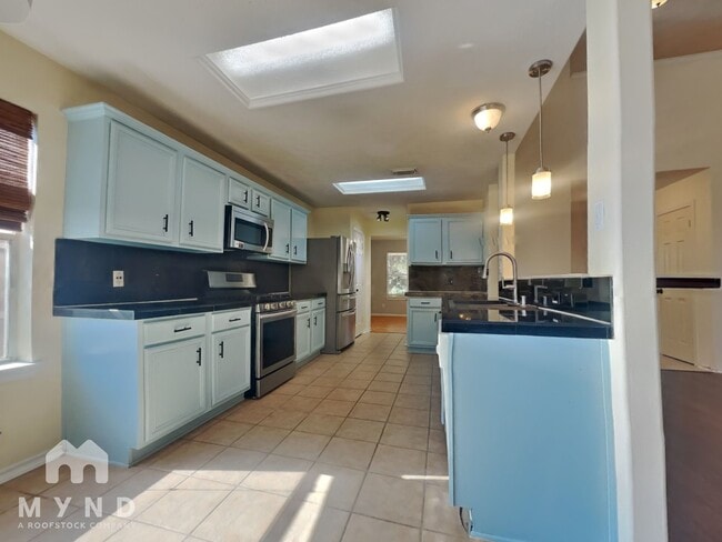 4207 Tawakon Dr in Pearland, TX - Building Photo - Building Photo