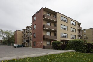 292 Finch Ave W Apartments