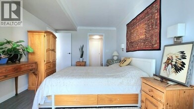 1323 Homer St in Vancouver, BC - Building Photo - Building Photo