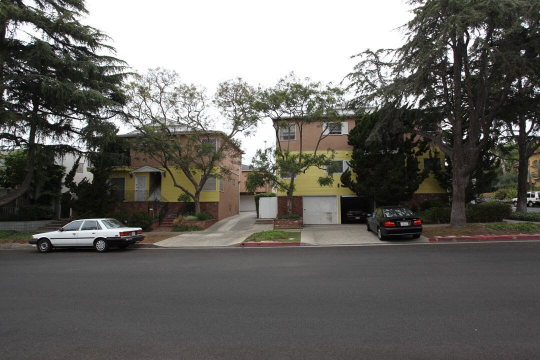 1325 Idaho Ave in Santa Monica, CA - Foto de edificio