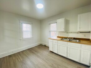 1246 Edison Ave in Akron, OH - Building Photo - Building Photo