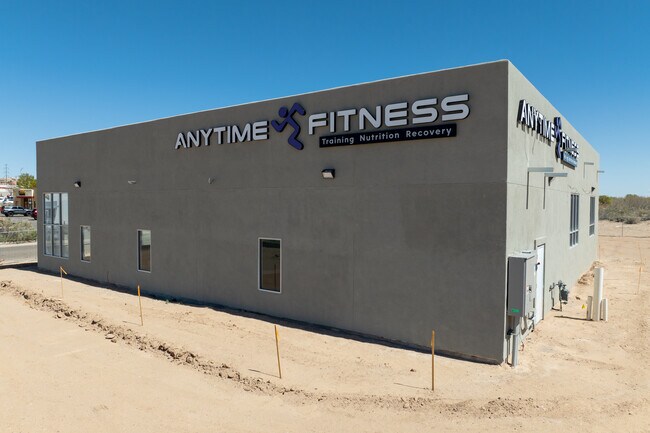 9368 Valley View Dr NW in Albuquerque, NM - Building Photo - Building Photo