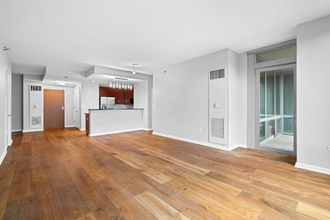 160 E Illinois St in Chicago, IL - Building Photo - Building Photo