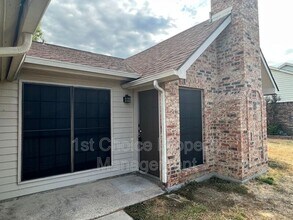 6714 Old Stone Dr in Fort Worth, TX - Building Photo - Building Photo