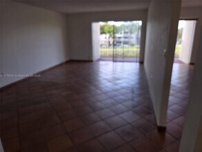 7787 SW 86th St in Miami, FL - Building Photo - Building Photo
