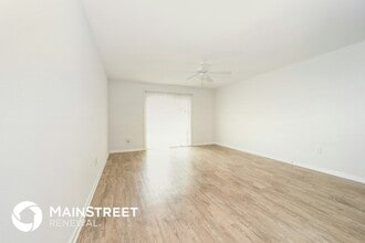 512 Eiseman Wy in Jacksonville, FL - Building Photo - Building Photo