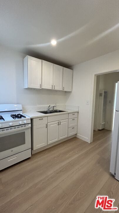 property at 202 N Locust St