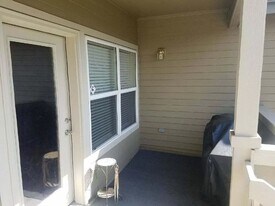 18332 E Flora Dr in Aurora, CO - Building Photo