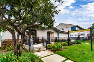 The CitiZen South Bay on Anza in Torrance, CA - Building Photo