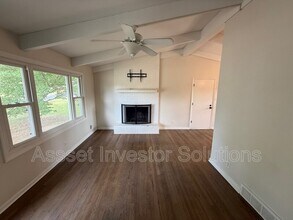 7945 Falmouth St in Prairie Village, KS - Building Photo - Building Photo