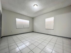 1311 NW 8th Pl in Homestead, FL - Building Photo - Building Photo
