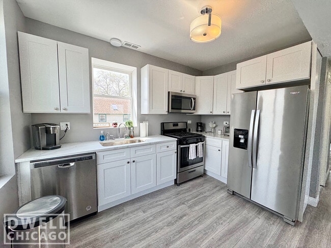 1747 N Spaulding Ave, Unit 3