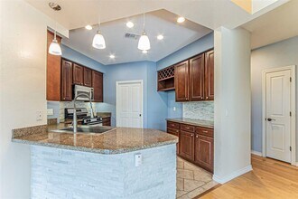 300 San Gabriel Village Blvd in Georgetown, TX - Building Photo - Building Photo