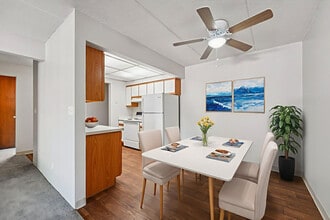 Cherry Court Apartments in White Bear Lake, MN - Building Photo - Building Photo