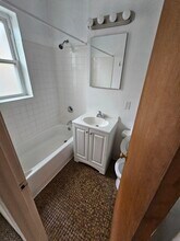 146 Massachusetts Ave, Unit 12 in Boston, MA - Foto de edificio - Building Photo