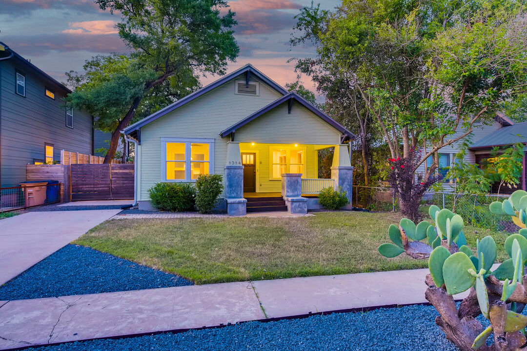 1314 Bob Harrison St in Austin, TX - Building Photo