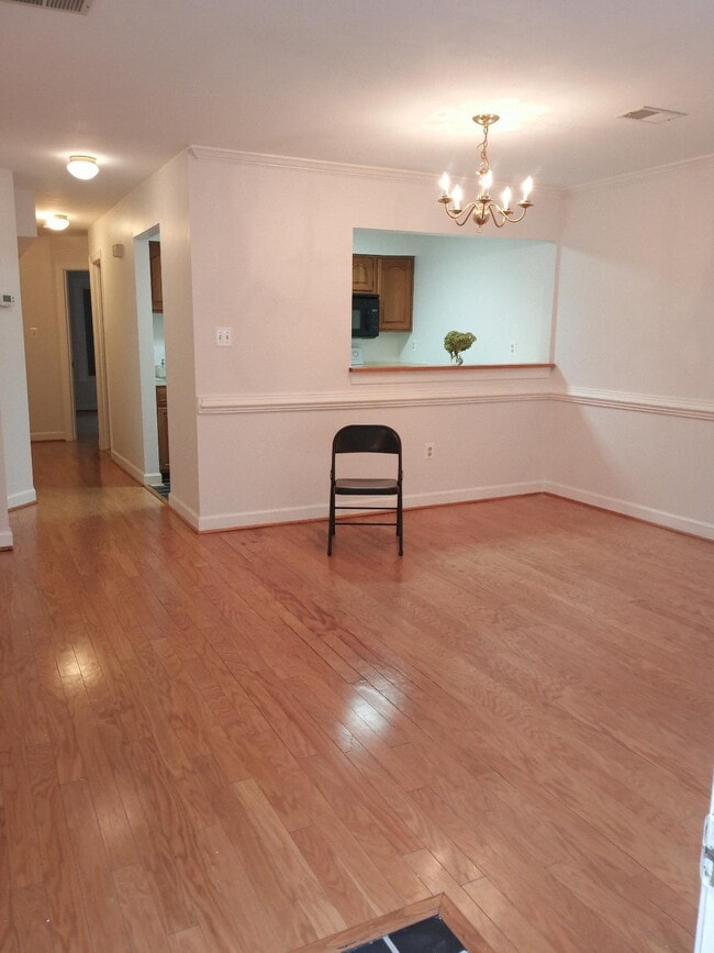 property at 818 N Fayette St