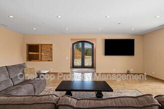 3025 Via Viejas in Alpine, CA - Building Photo - Building Photo