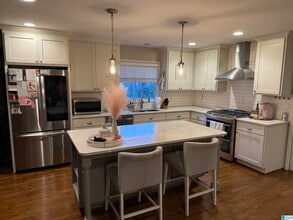 3153 Woodhaven Dr in Vestavia Hills, AL - Foto de edificio - Building Photo